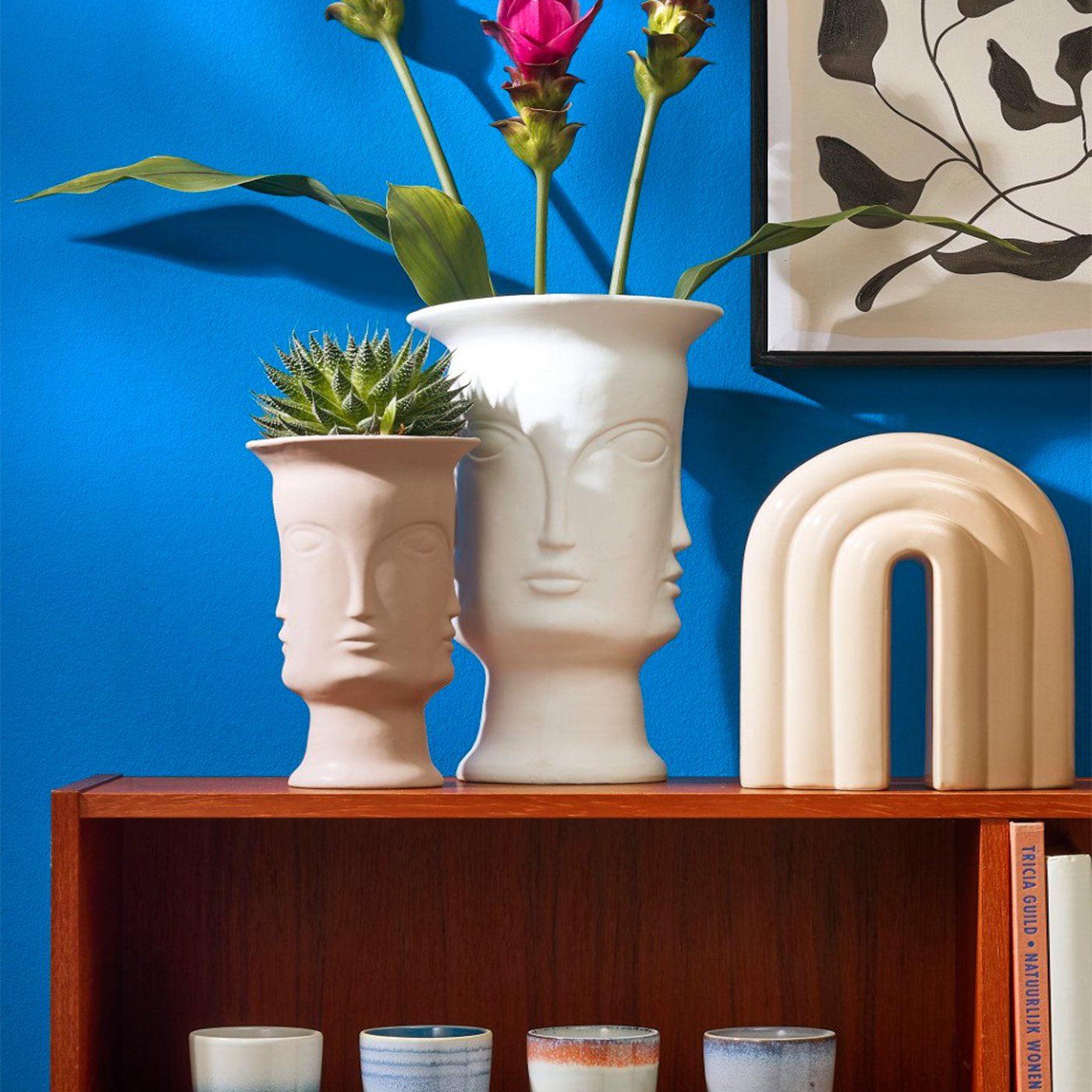 8720362096696-01s-02