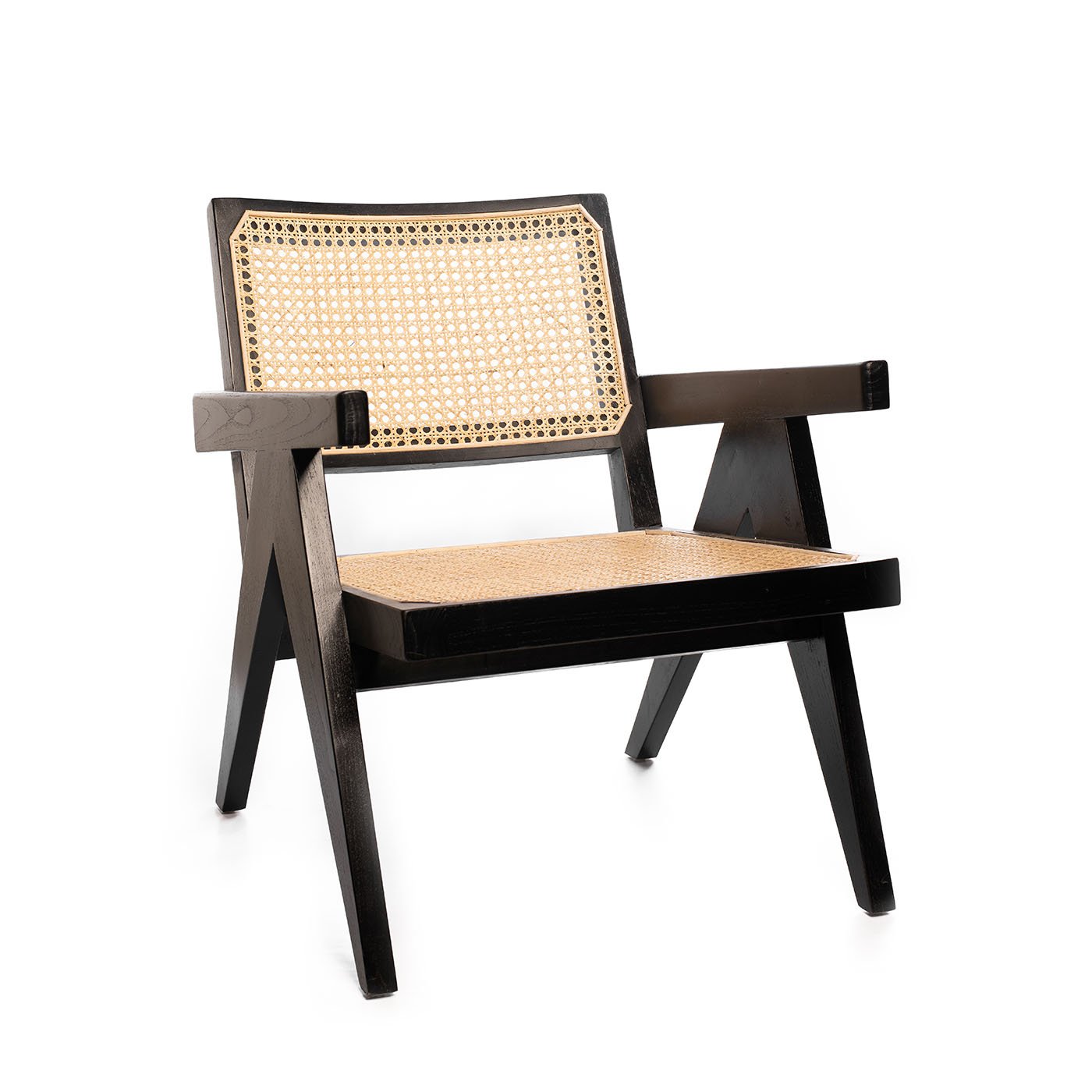 Butaca Lazy Cane color de madera negro y ratan tejido con apoya brazos